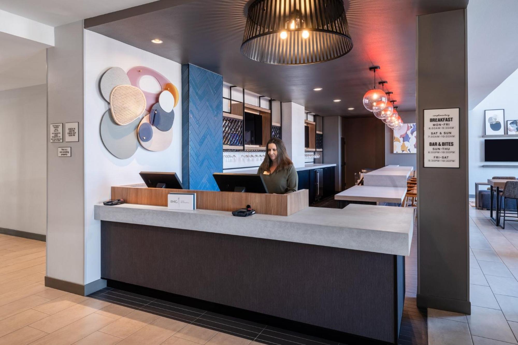 Atwell Suites Austin Airport By Ihg Extérieur photo