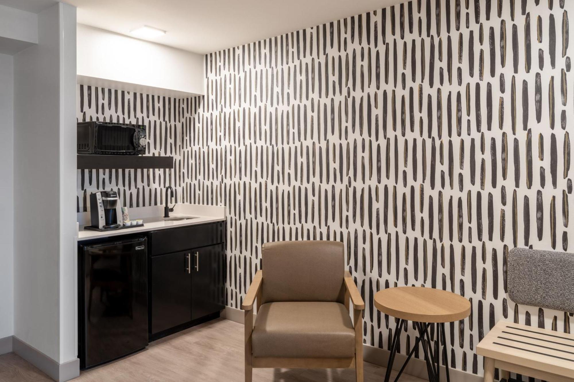 Atwell Suites Austin Airport By Ihg Extérieur photo